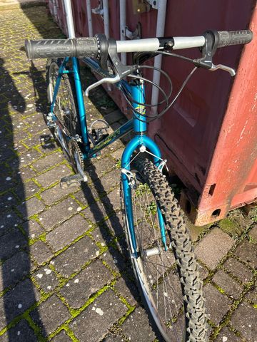 Used Lee Cougan Custom Shimano Acera 1997 Mountainbike, Blue — image 4 of 5