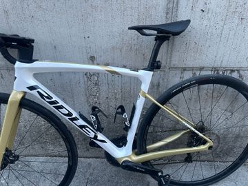 Used Ridley Fenix Shimano 105 2024 Road & Gravel, White — image 8 of 25
