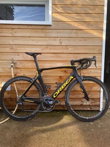 Orbea ORCA AERO M20TEAM 2018 2018 Road & Gravel usato