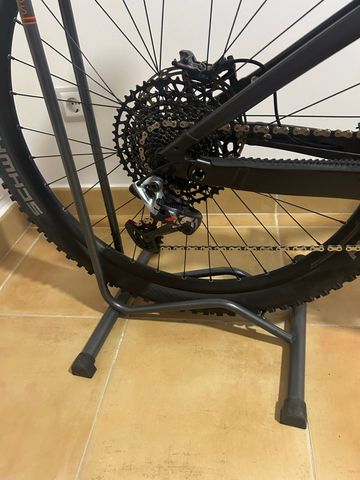 Tweedehands Scott Genius eride SRAM X01 2023 Mountainbike — afbeelding 13 van 20