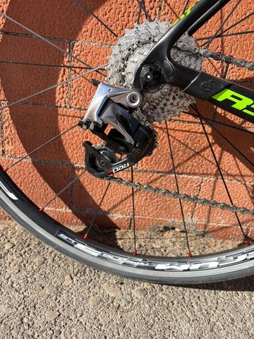 Used Cervélo R5 eTAP 2018 2018 Road & Gravel, Black — image 4 of 13
