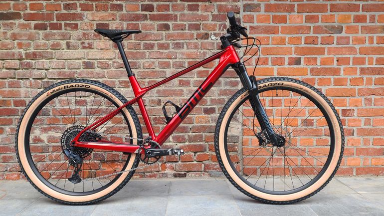 BMC Twostroke 01 FOUR 2023 2023 Mountainbike de segunda mano, Rojo — imagen 2 de 17