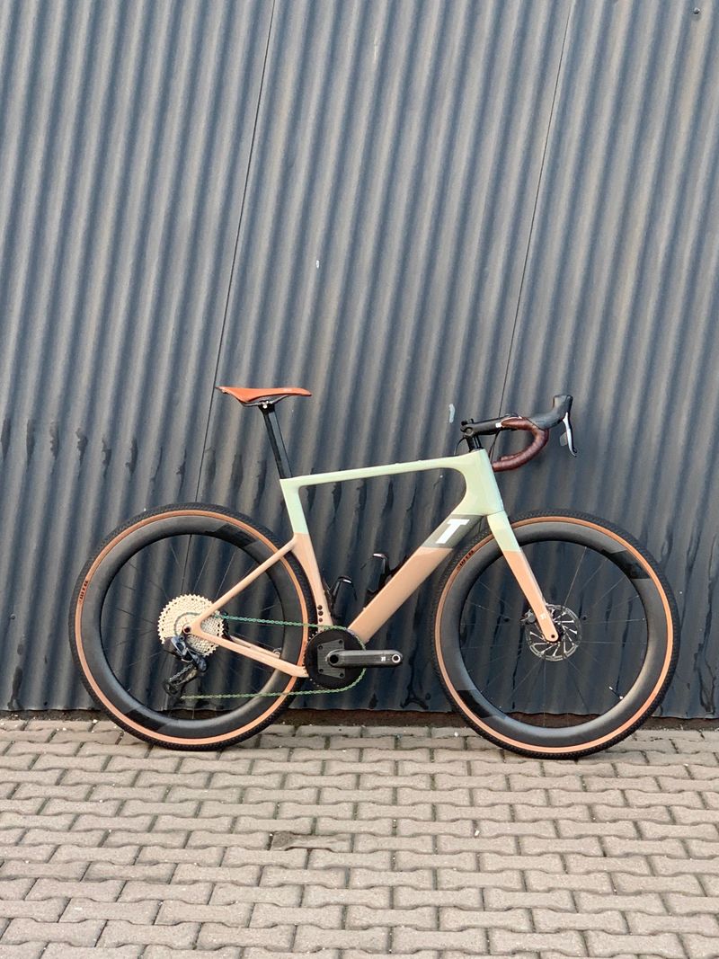Used 3T Exploro MAX EAGLE AXS 1X 2022 2022 Road & Gravel, Light Gray — image 1 of 8