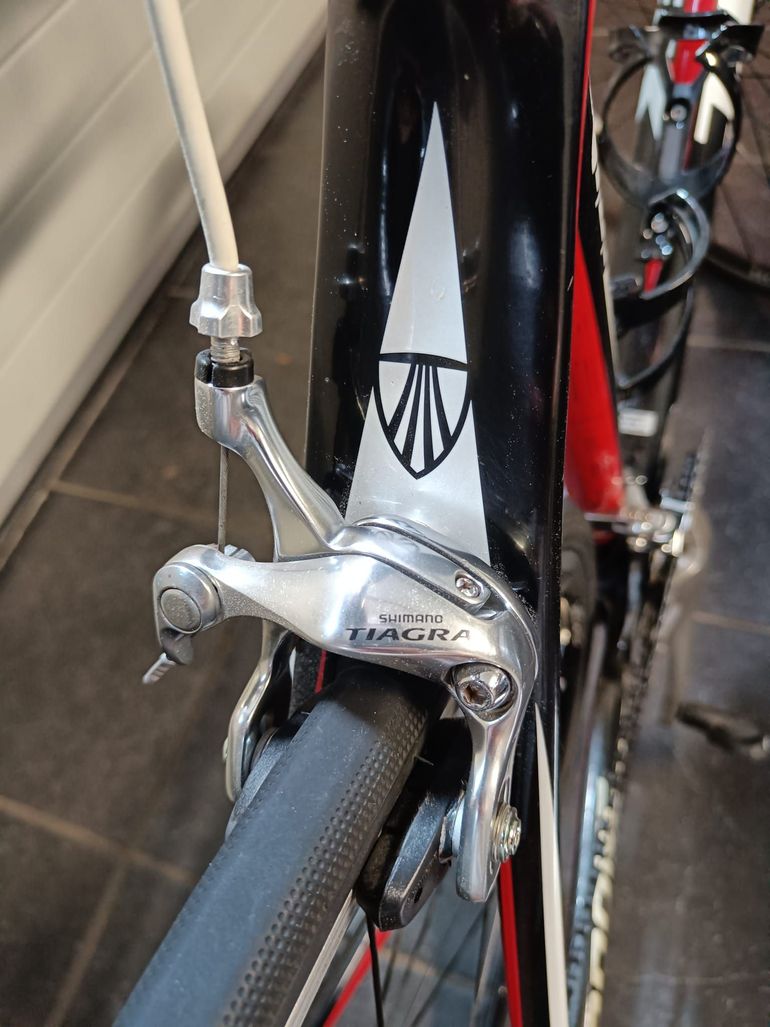 Used Trek 4.5 2010 2010 Road & Gravel, Schwarz — image 4 of 7