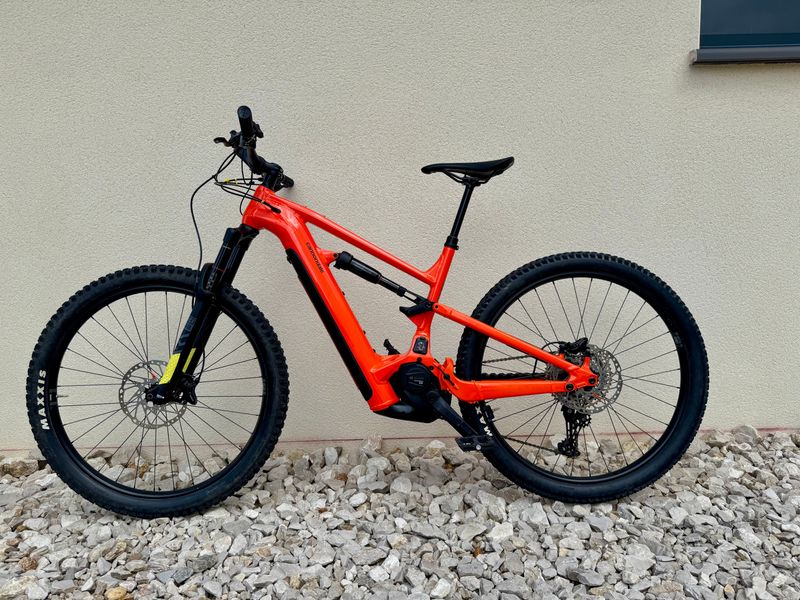 Cannondale Moterra neo Shimano Deore 2023 MTB d'occasion