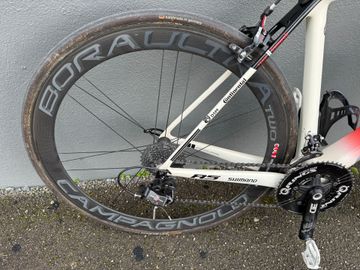 Used Cervélo Custom Campagnolo Record 2019 Road & Gravel, Red — image 3 of 8