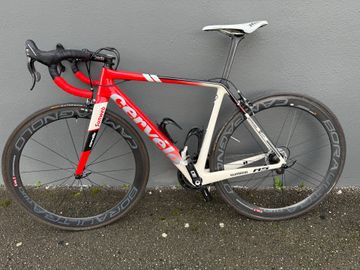 Used Cervélo Custom Campagnolo Record 2019 Road & Gravel, Red — image 2 of 8