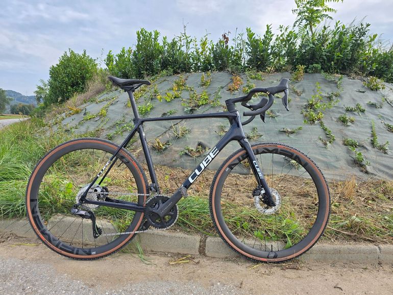 Cube CROSS RACE C:68X TE 2025