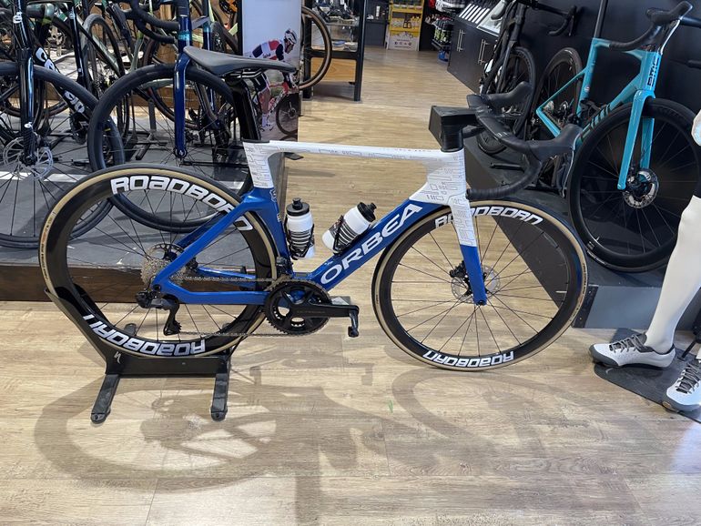 Used Orbea ORCA AERO M20iLTD 2025 2025 Road & Gravel — image 2 of 3