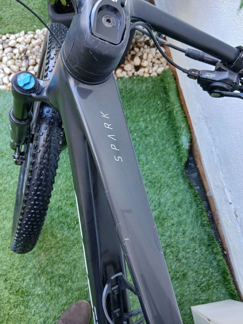 Used Scott Spark 910 2023 2023 Mountainbike, Black, 29 — image 12 of 61