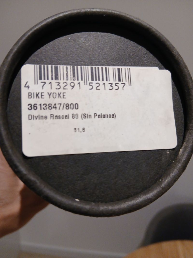 Used Scott Spark 910 2023 2023 Mountainbike, Black, 29 — image 13 of 61