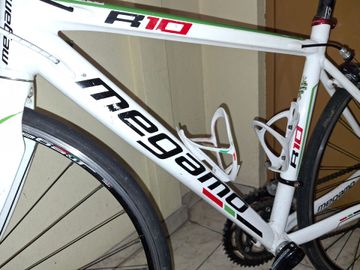 Megamo R10 Shimano Sora 2014 Road & Gravel usato, Bianco — immagine 4 di 20