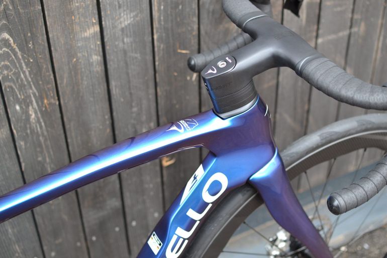 Used Pinarello DOGMA F 2026 Sram Red ETap AXS 2026 Road & Gravel, Blue — image 3 of 9