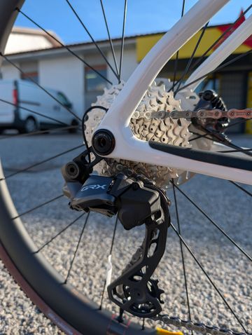 Cannondale SuperX 2 2025 2025 Road & Gravel usato, Bianco — immagine 3 di 5