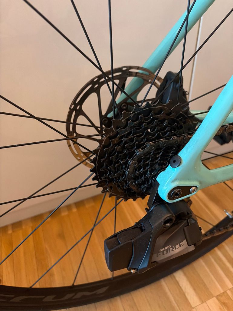 Used Bianchi Sprint Disc Force eTap AXS 2020 2020 Road & Gravel, Blue — image 5 of 9