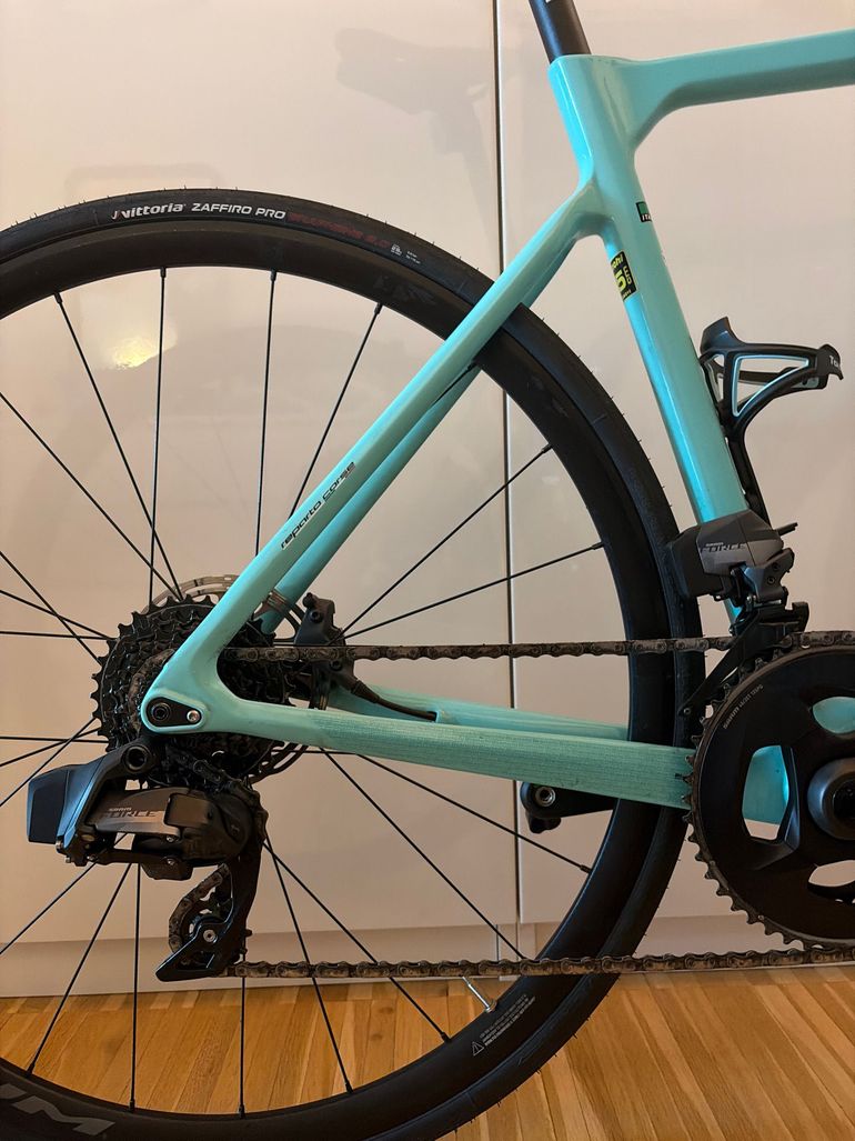 Used Bianchi Sprint Disc Force eTap AXS 2020 2020 Road & Gravel, Blue — image 3 of 9