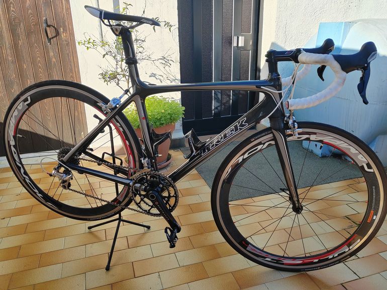 Used Trek Madone 6.5 2010 2010 Road & Gravel, Schwarz — image 1 of 6
