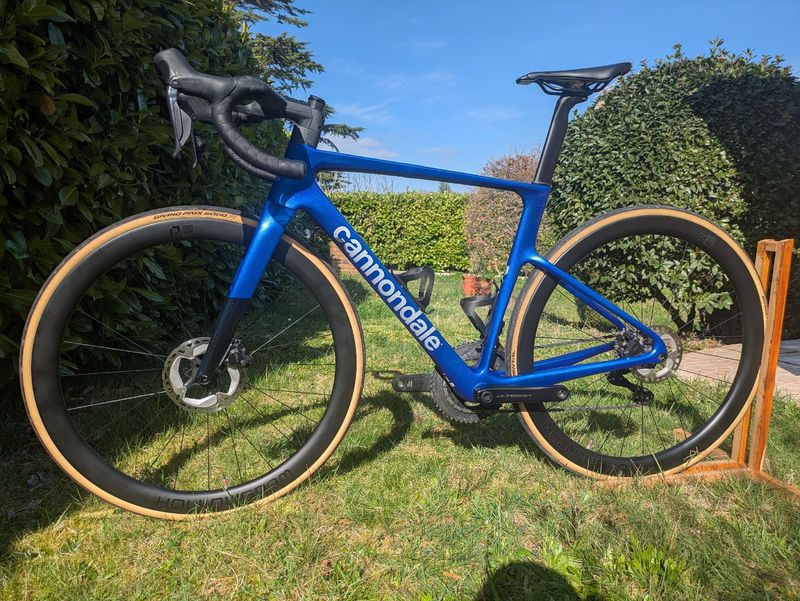 Used Cannondale SuperSix EVO Shimano Ultegra Di2 2024 Road & Gravel, Blue — image 3 of 3