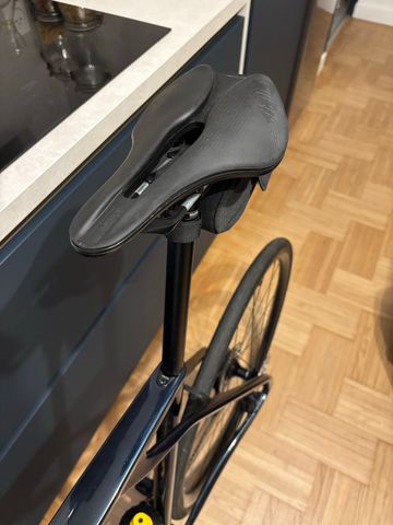 Tweedehands Lapierre Pulsium 5.0 2025 2025 Road & Gravel — afbeelding 3 van 5