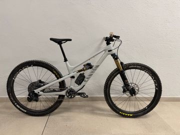 Gebrauchtes Canyon Spectral 125 CF 9 2023 2023 MTB