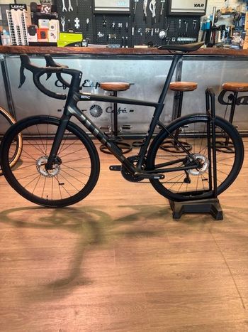 Used BMC Teammachine SLR 01 FOUR 2026 2026 Road & Gravel — image 2 of 9