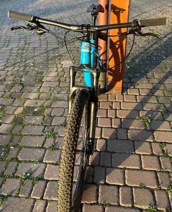 Used One1 One1 Linea Rossa 29 2022 Mountainbike, Azul — image 4 of 5