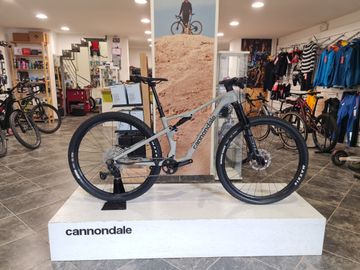Cannondale Scalpel 3 2025 2025 Mountainbike usato, Grigio chiaro — immagine 8 di 14