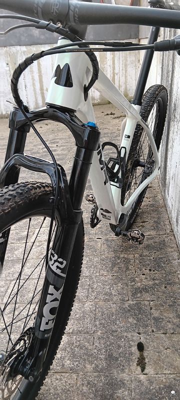 Gebrauchtes MMR Rakish 50 2025 2025 Mountainbike, Weiß, 29 — Bild 5 von 6