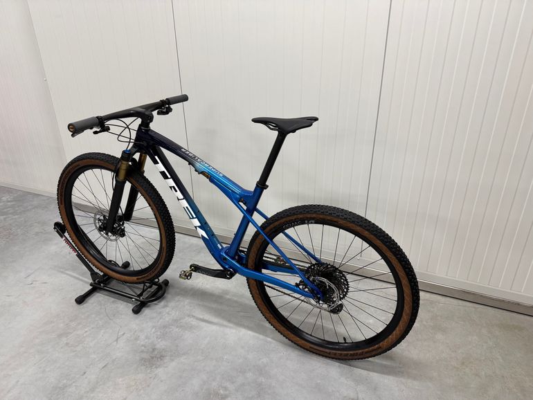 Used Trek Supercaliber SRAM XX1 Eagle AXS 2023 Mountainbike — image 2 of 20