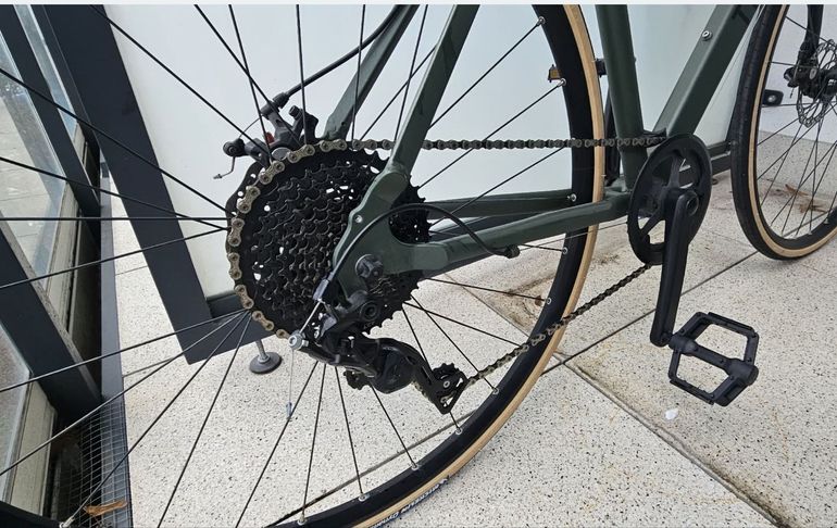 Used TRIBAN Gravel Bike GRVL 120 2024 2024 Road & Gravel, Grün — image 3 of 3