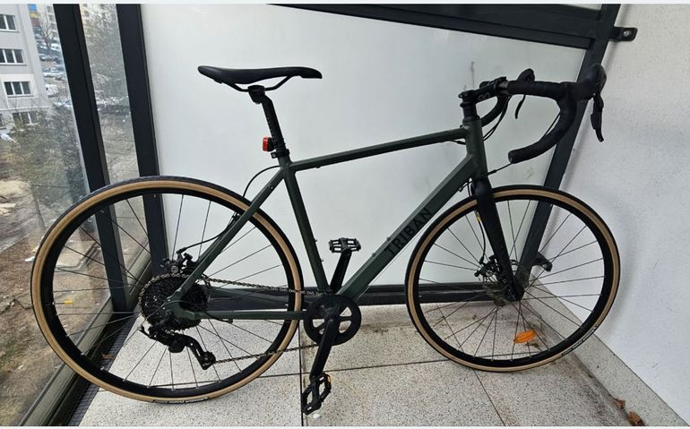Used TRIBAN Gravel Bike GRVL 120 2024 2024 Road & Gravel, Grün — image 1 of 3