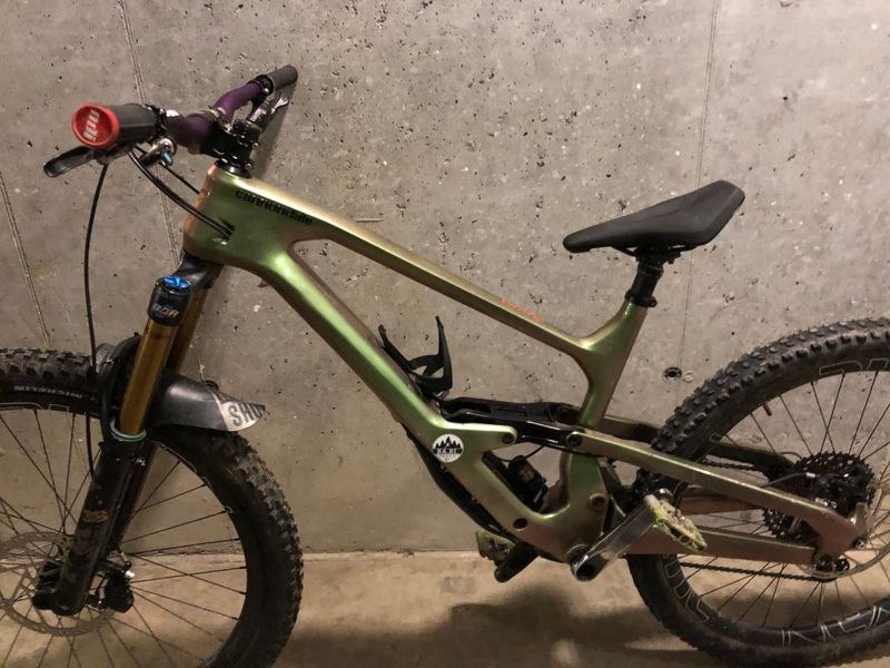 Used Cannondale Jekyll Shimano Deore XT 2022 Mountainbike, Green — image 3 of 12
