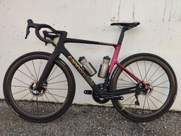 Tweedehands Cannondale SuperSix EVO LAB71 2023 Road & Gravel — afbeelding 4 van 14