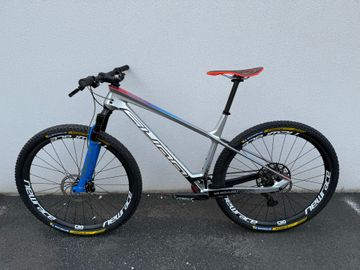 Used SUNN Custom SRAM XX1 Eagle AXS 2023 Mountainbike, Light Gray — image 7 of 9