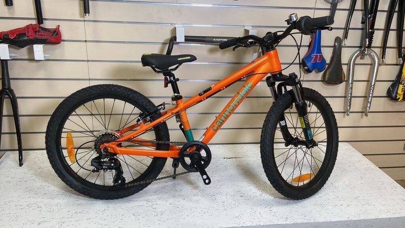 Used Cannondale Trail 20 Pollici Ammortizzata 2025 Urban & Touring