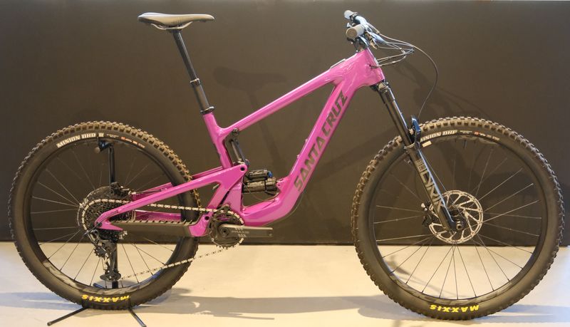 Used Santa Cruz C S-kit 2024 Mountainbike, Purple — image 1 of 4