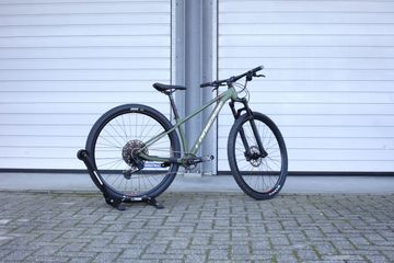 Used Lapierre PRORACE 4.9 2023 Mountainbike, Green — image 3 of 6