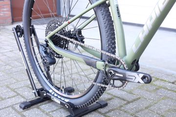 Used Lapierre PRORACE 4.9 2023 Mountainbike, Green — image 4 of 6