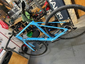 Używany Canyon Endurace CF 8 2022 2022 Road & Gravel — zdjęcie 2 z 5