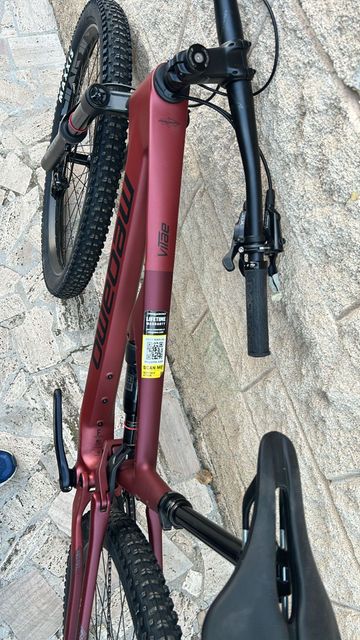 Used Megamo VITAE Shimano Deore XT 2024 Mountainbike, Red — image 3 of 4