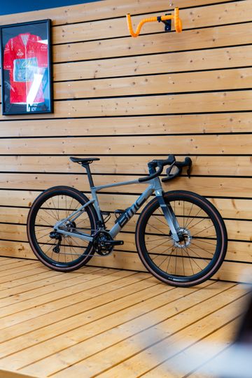 Used BMC Kaius 01 THREE 2026 2026 Road & Gravel, Light Gray — image 1 of 10
