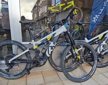 Used Husqvarna Hard cross SRAM GX 2025 Mountainbike, White — image 2 of 4