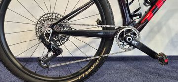 Used Trek Supercaliber SRAM XX SL Eagle AXS (T-Type) 2024 Mountainbike, Black, 29 — image 4 of 10