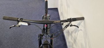 Used Trek Supercaliber SRAM XX SL Eagle AXS (T-Type) 2024 Mountainbike, Black, 29 — image 8 of 10
