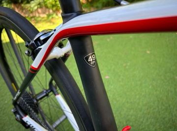 Used Specialized Tarmac Shimano Dura Ace Di2 2015 Road & Gravel, White — image 4 of 10