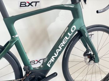 Used Pinarello Nytro Shimano Ultegra Di2 2025 Road & Gravel, Grün — image 2 of 6