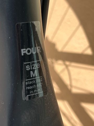 Used BMC Fourstroke FOUR 2023 2023 Mountainbike, Light Gray, 29 — image 7 of 8