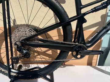 Used BMC Fourstroke FOUR 2023 2023 Mountainbike, Light Gray, 29 — image 3 of 8