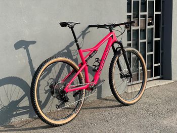 Used Specialized Men's Epic Comp Carbon 2020 2020 Mountainbike, Red, 29 — image 2 of 6