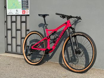 Used Specialized Men's Epic Comp Carbon 2020 2020 Mountainbike, Red, 29 — image 4 of 6